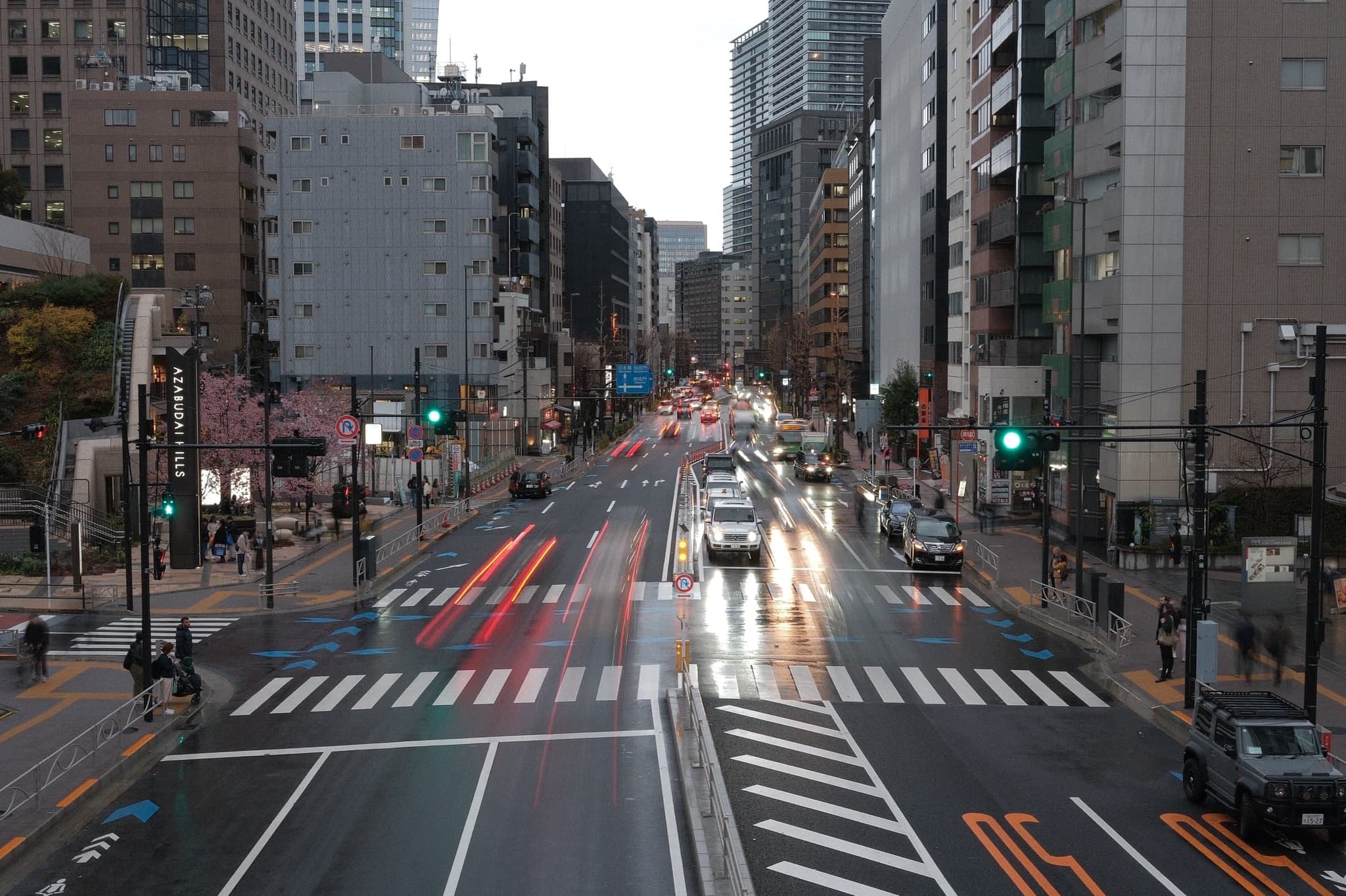 Japan: Urban & Traditional